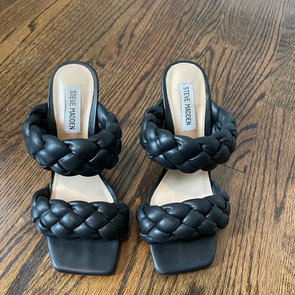 STEVE MADDEN BLACK HEELS - Kenley Size 6.5